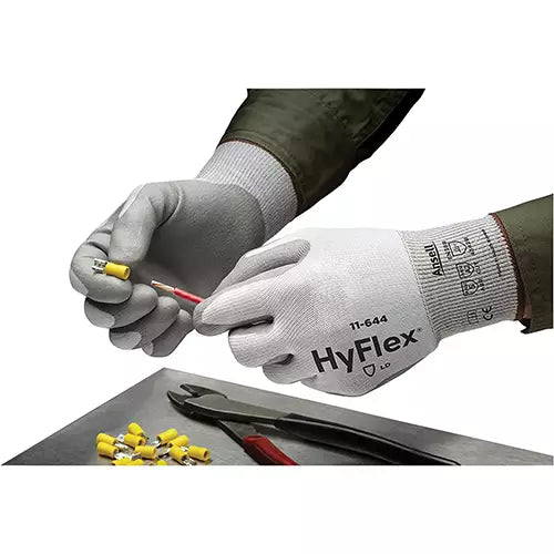 ANSELL  HyFlex® 11-644 Gloves, Size Small/7, 13 Gauge, Polyurethane Coated, Polyethylene Shell, ANSI/ISEA 105 Level 2